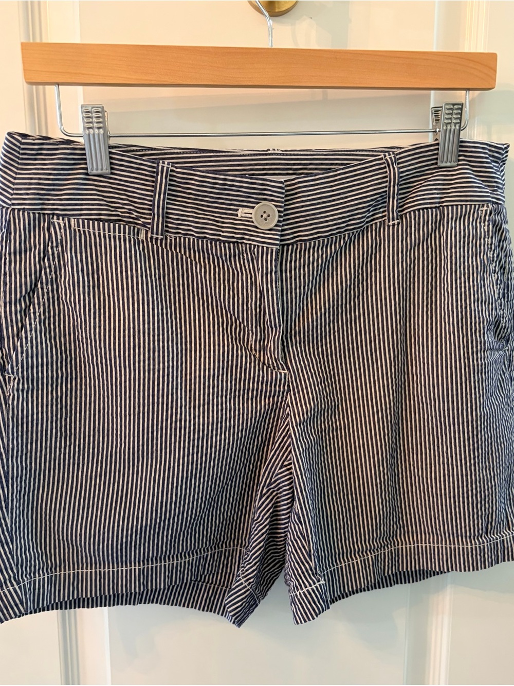 Ann Taylor LOFT Seersucker Women’s Shorts Navy & White